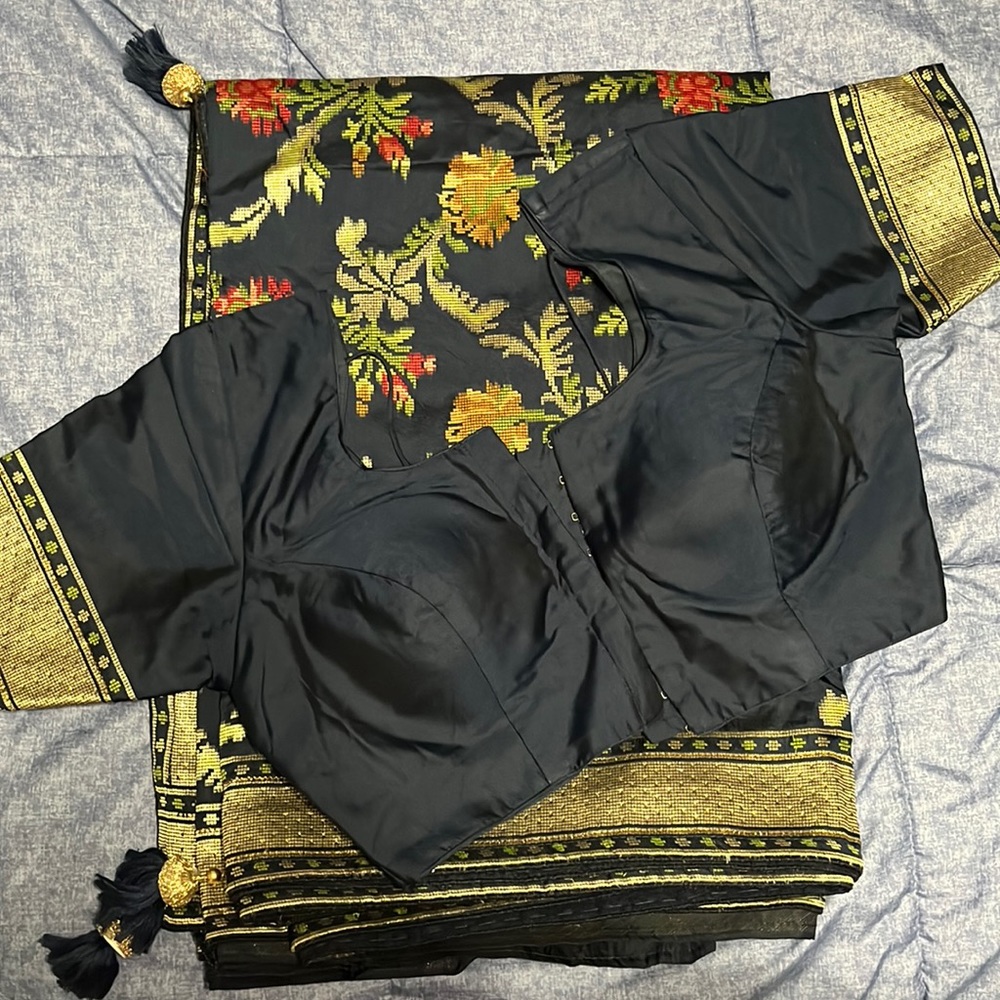 Navy blue sari with flowers and stitched blouse